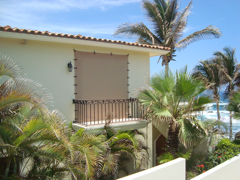 118" x 102" Hurricane Fabric